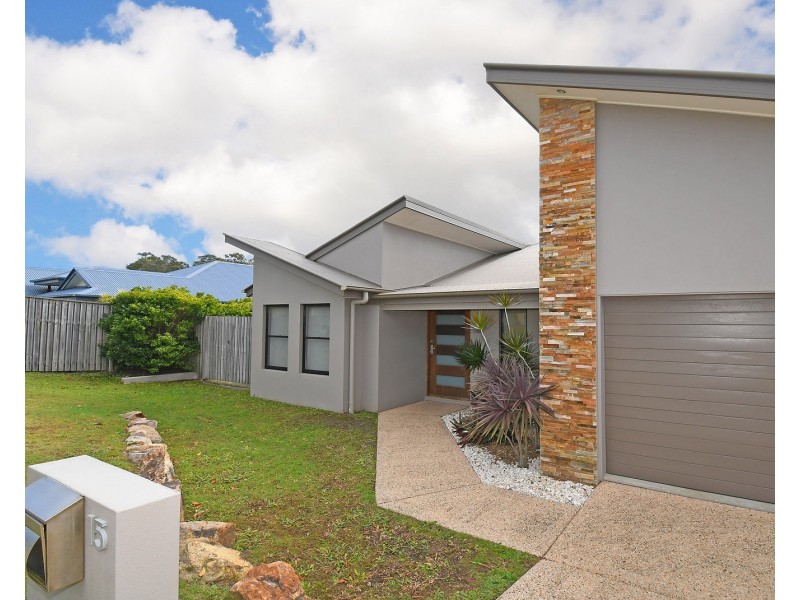 15 Bay Breeze Close, Wondunna QLD 4655