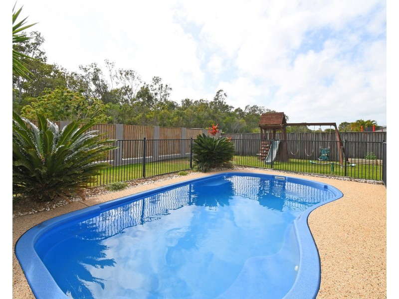 15 Bay Breeze Close, Wondunna QLD 4655