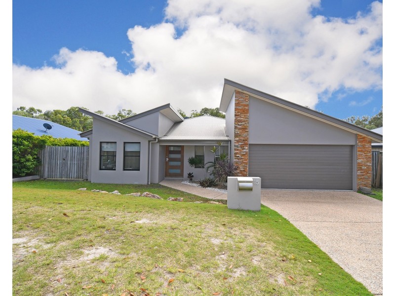 15 Bay Breeze Close, Wondunna QLD 4655