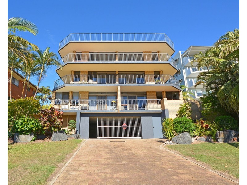 2/242 Esplanade, Pialba QLD 4655