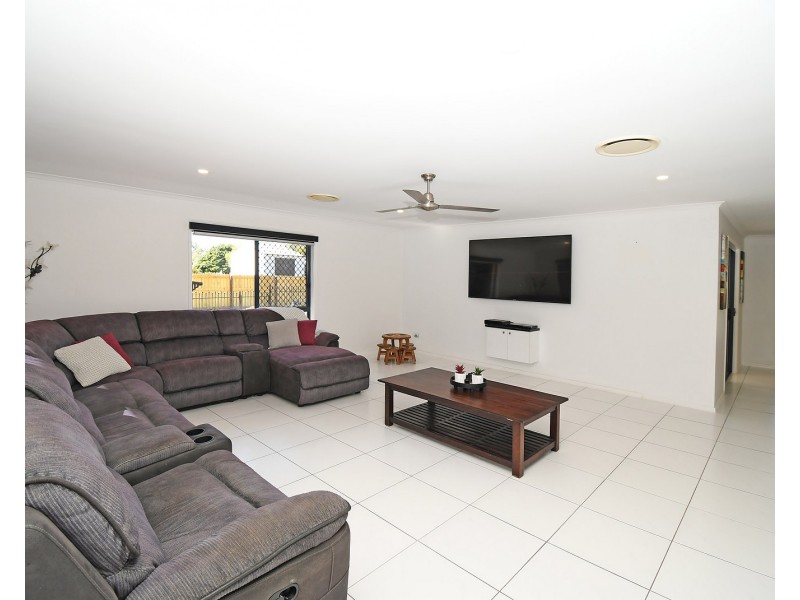 51-53 Marlin Street, Kawungan QLD 4655