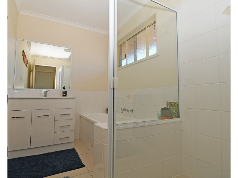 3 Bianca Court, Torquay QLD 4655