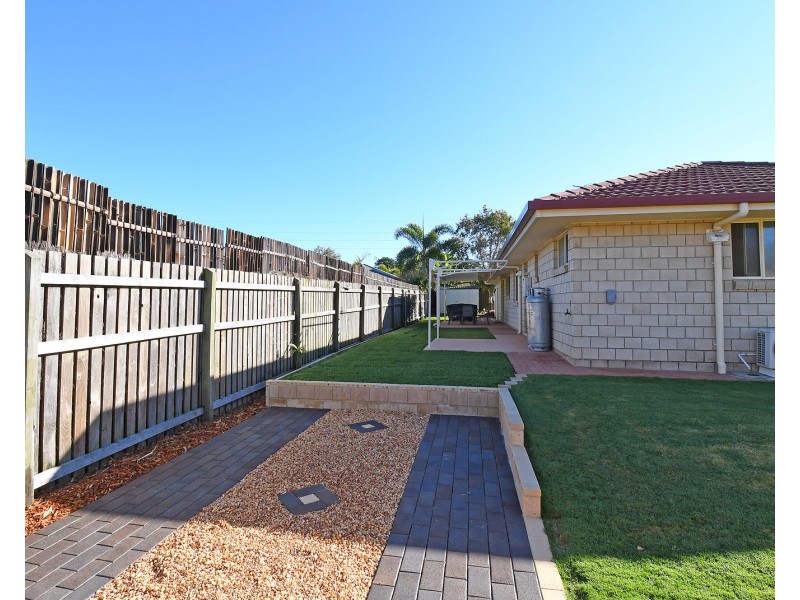 3 Bianca Court, Torquay QLD 4655