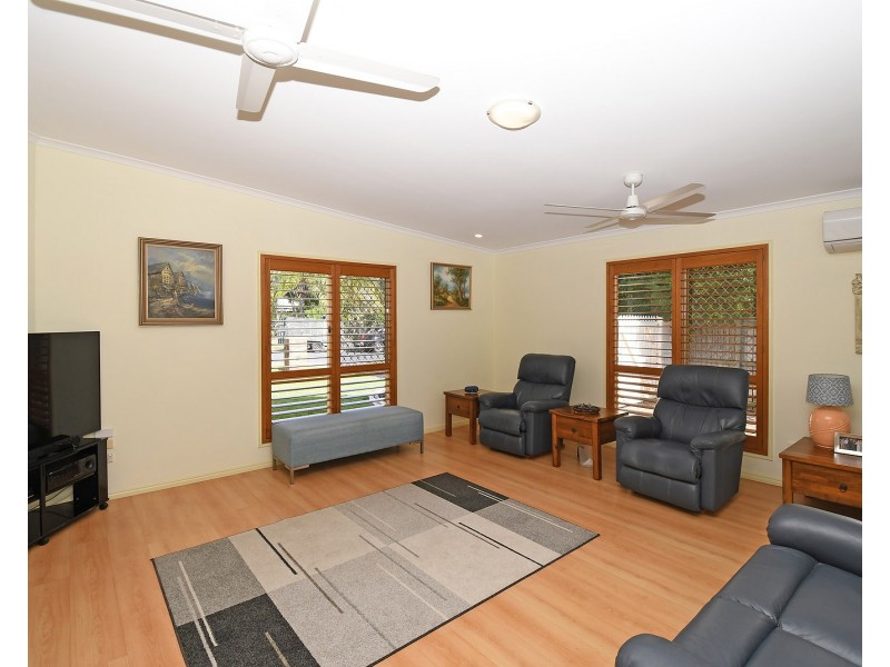 7 Victor Drive, Kawungan QLD 4655