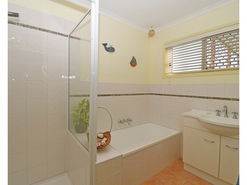 7 Victor Drive, Kawungan QLD 4655