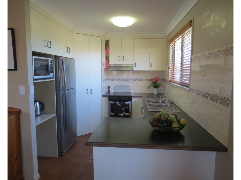 140 Bideford Street, Torquay QLD 4655