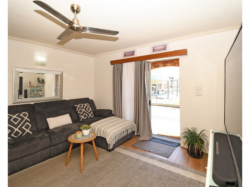 3/64 Taylor Street, Pialba QLD 4655