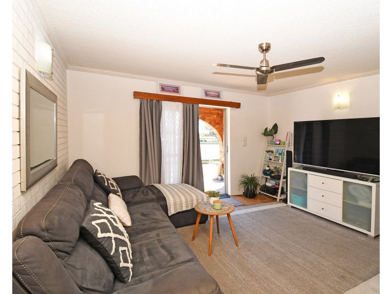 3/64 Taylor Street, Pialba QLD 4655