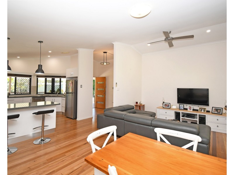 2858 MARYBOROUGH HERVEY BAY ROAD, Sunshine Acres QLD 4655