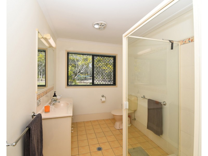 2858 MARYBOROUGH HERVEY BAY ROAD, Sunshine Acres QLD 4655