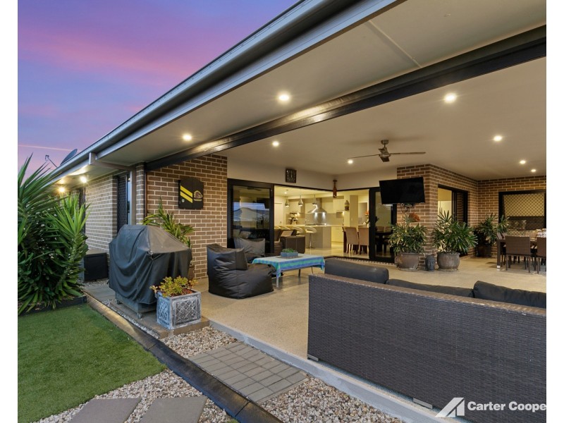 4 Dalbaya Court, Wondunna QLD 4655