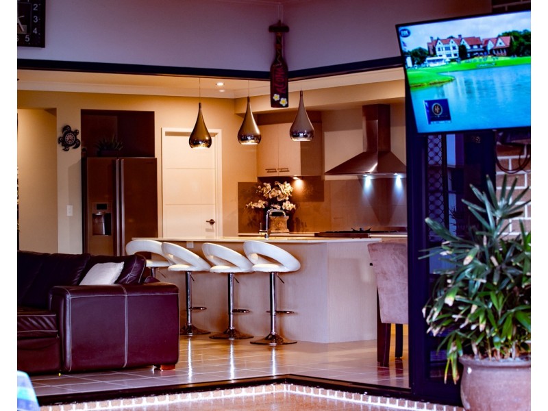 4 Dalbaya Court, Wondunna QLD 4655