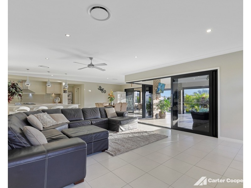 4 Dalbaya Court, Wondunna QLD 4655