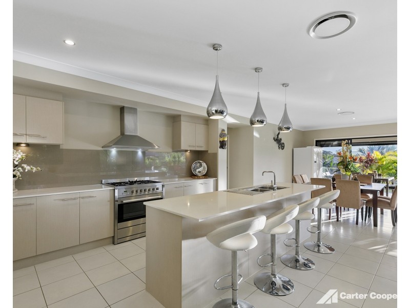 4 Dalbaya Court, Wondunna QLD 4655