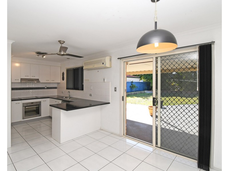 29 Wide Bay Drive, Eli Waters QLD 4655