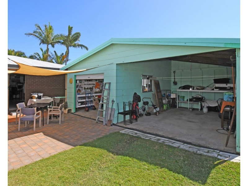 18 Wonga Street, Scarness QLD 4655