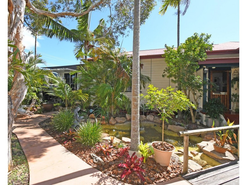 28 Truro Street, Torquay QLD 4655