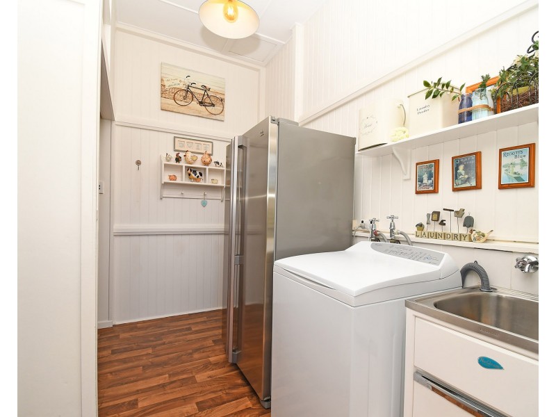 28 Truro Street, Torquay QLD 4655