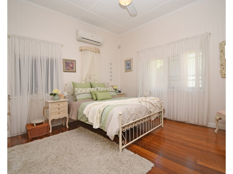 28 Truro Street, Torquay QLD 4655