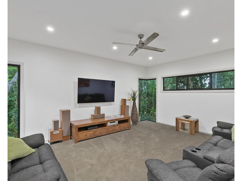 43 Sempfs Road, Dundowran Beach QLD 4655