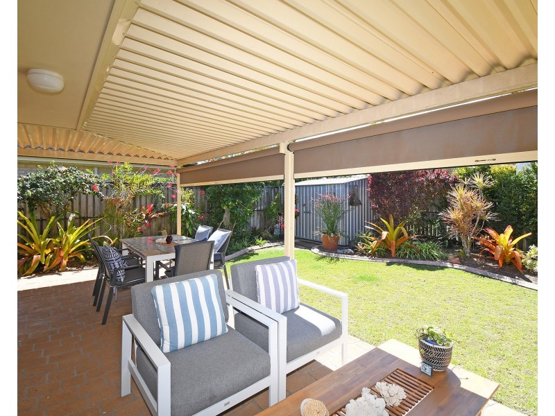 6 Jonwset Close, Torquay QLD 4655