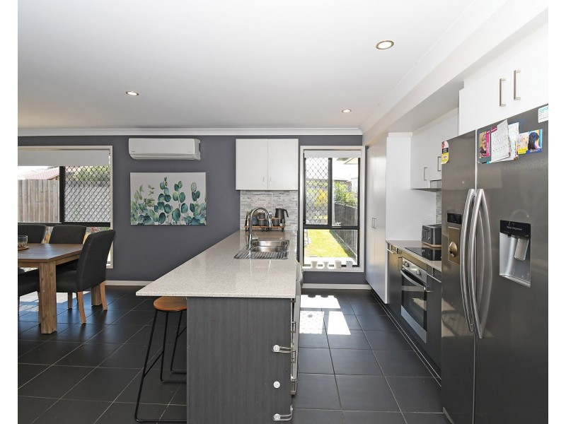 11 Serene Way, Wondunna QLD 4655