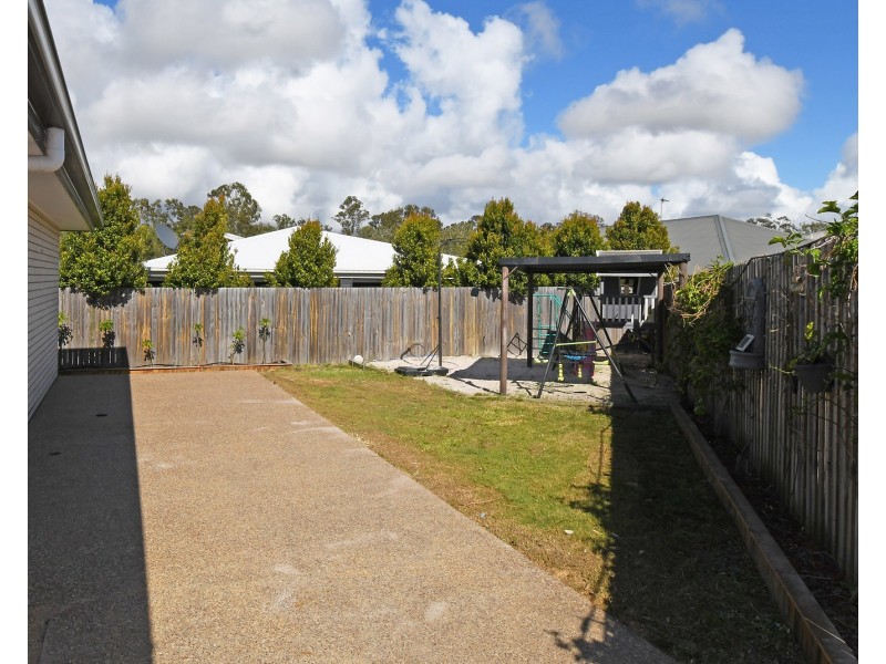 11 Serene Way, Wondunna QLD 4655