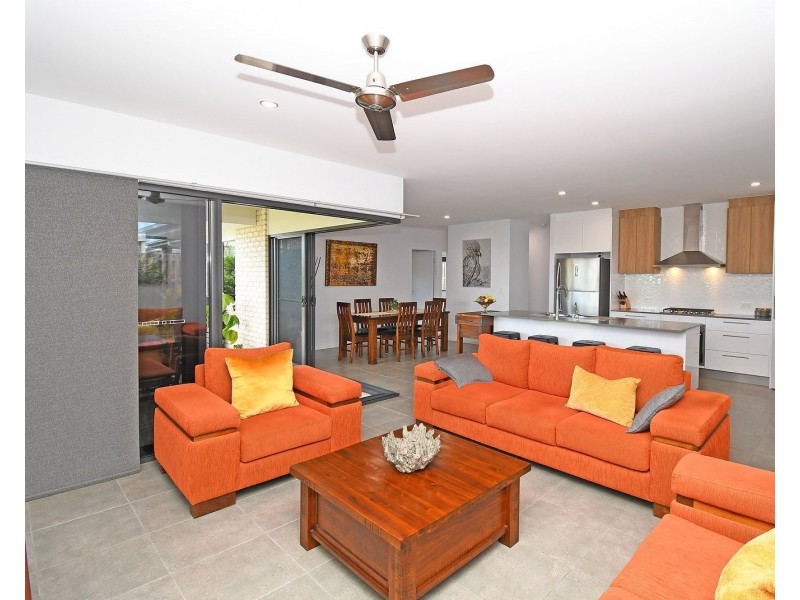 10 Spyglass Court, Pialba QLD 4655