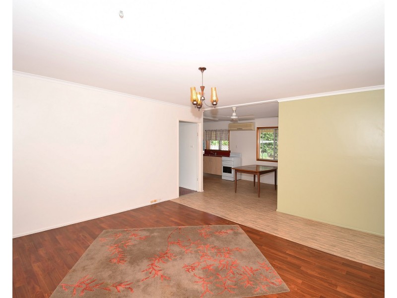 51 Taylor Street, Pialba QLD 4655