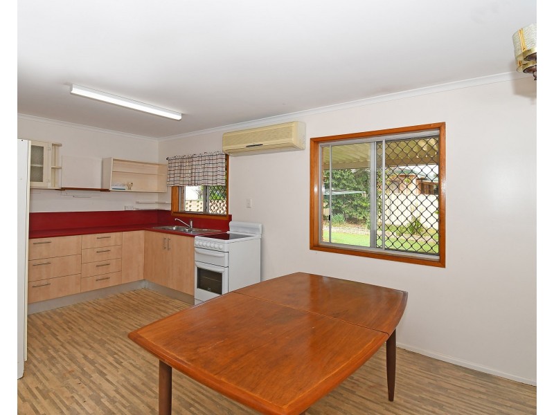 51 Taylor Street, Pialba QLD 4655