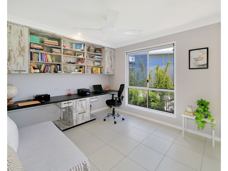 285 Esplanade, Pialba QLD 4655