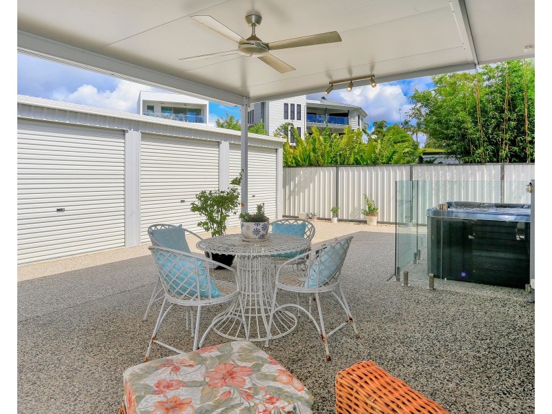 285 Esplanade, Pialba QLD 4655
