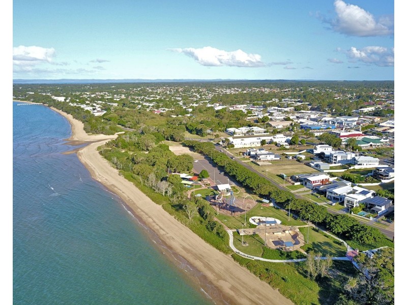 285 Esplanade, Pialba QLD 4655
