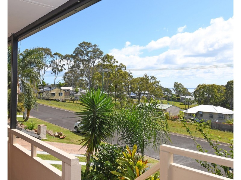 11 Joycelyn Terrace, River Heads QLD 4655