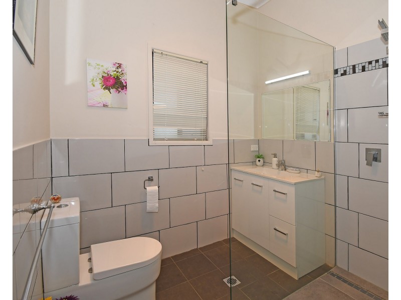 11 Joycelyn Terrace, River Heads QLD 4655