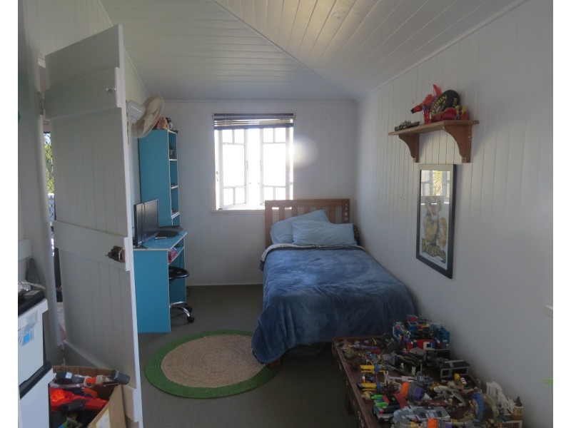 9 Eglington Street, Torbanlea QLD 4662