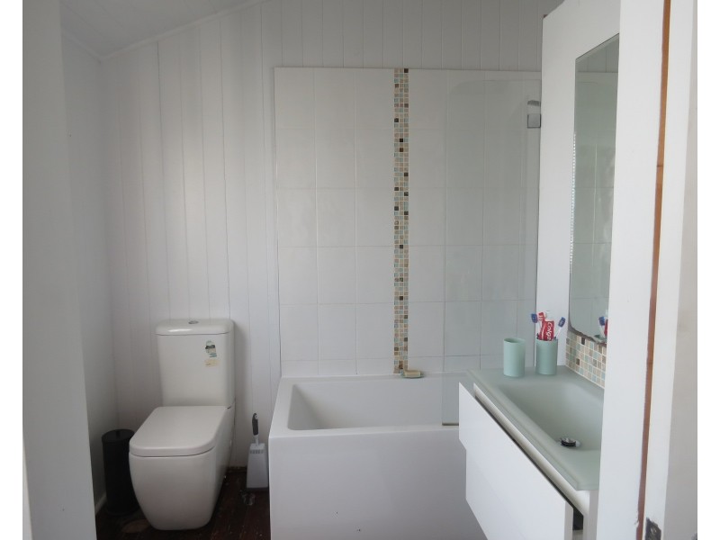 9 Eglington Street, Torbanlea QLD 4662