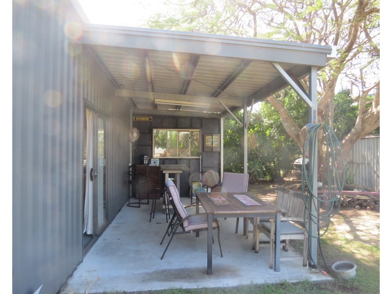 9 Eglington Street, Torbanlea QLD 4662