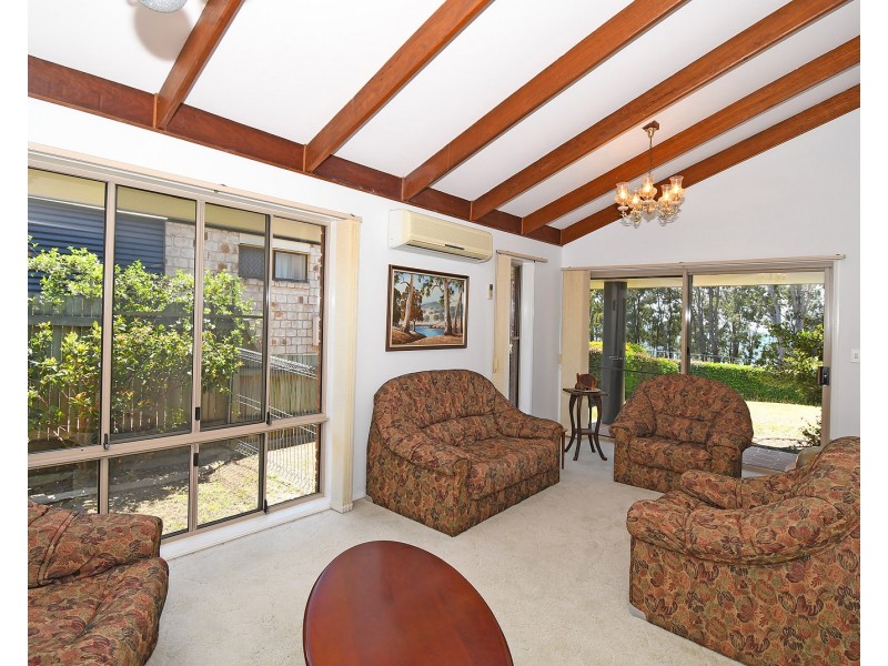 163 Esplanade, Point Vernon QLD 4655