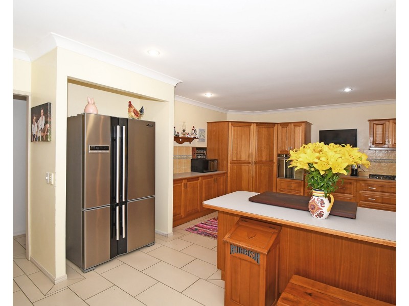 11 Mungara Court, Wondunna QLD 4655