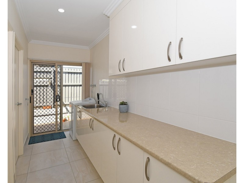 10 Munro Way, Urraween QLD 4655