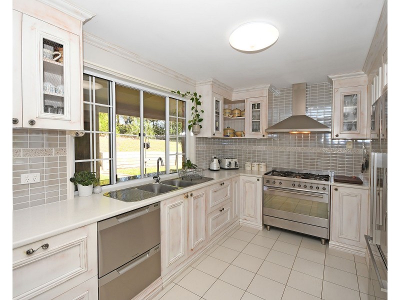 66 Valfern Court, Dundowran QLD 4655