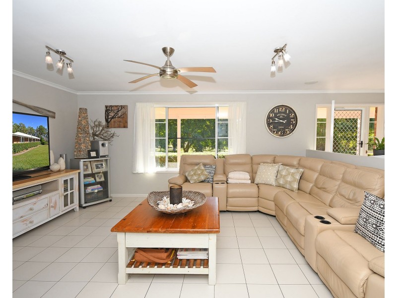 66 Valfern Court, Dundowran QLD 4655