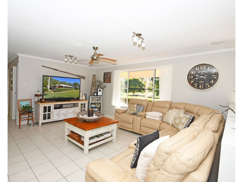 66 Valfern Court, Dundowran QLD 4655