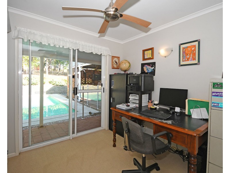 66 Valfern Court, Dundowran QLD 4655