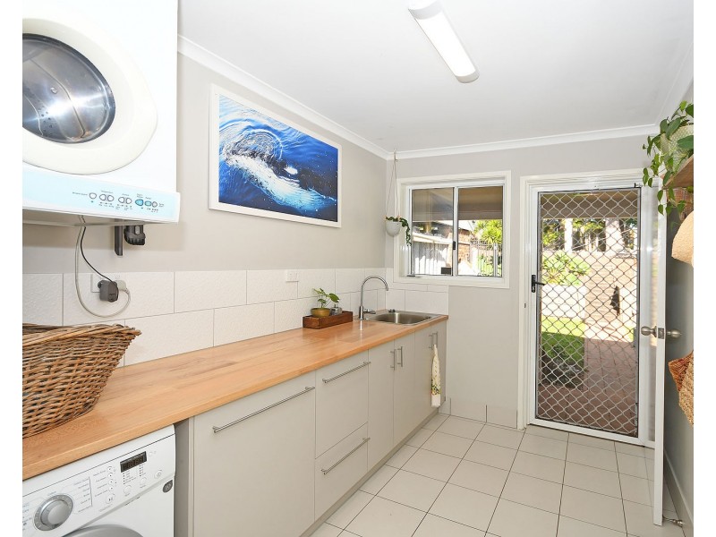66 Valfern Court, Dundowran QLD 4655
