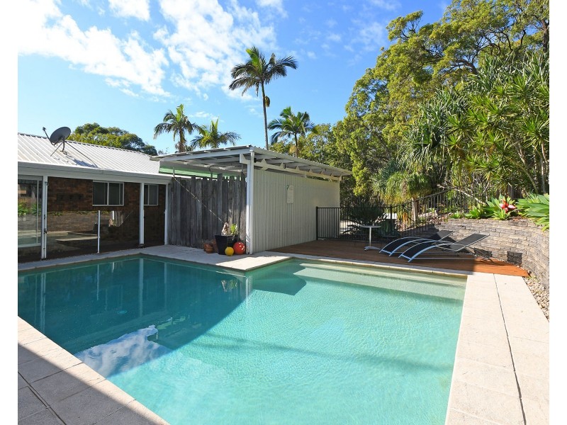 66 Valfern Court, Dundowran QLD 4655