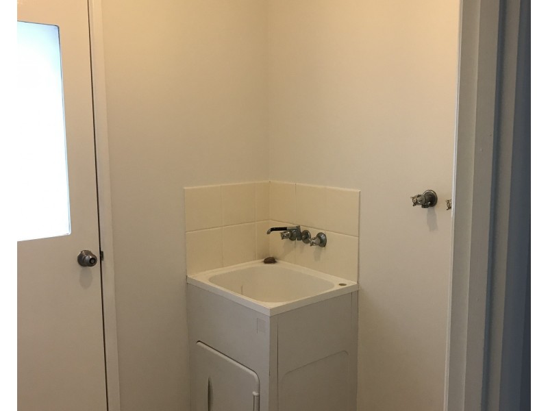 77 Martin Street, Point Vernon QLD 4655