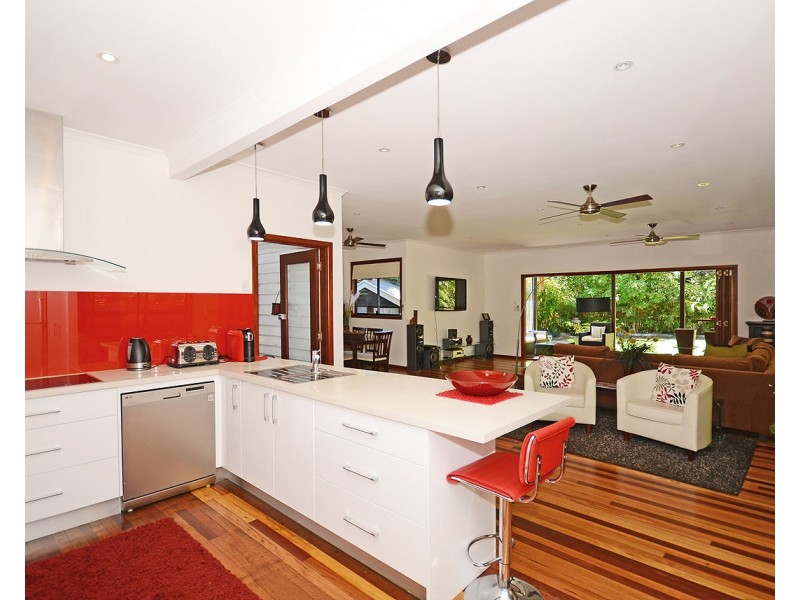 26 Hervey Street, Scarness QLD 4655
