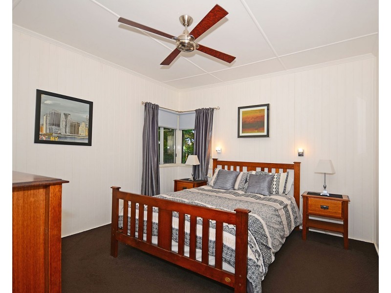 26 Hervey Street, Scarness QLD 4655